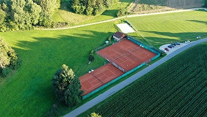 Tennis klein